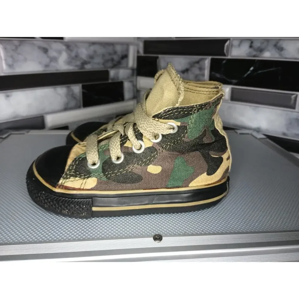 Converse All Star Chuck Taylor Toddler Hi-Top Camo Green Black Size 5 Pre-Owned